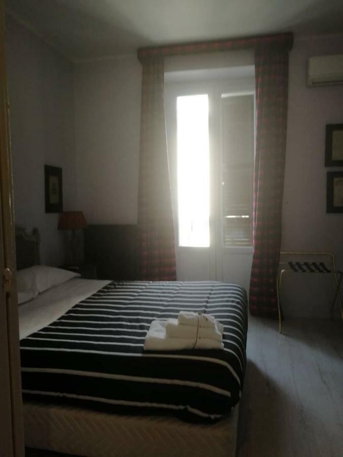 Gatto Bianco Casa Dei Venti Bed and Breakfast Bari Exterior foto
